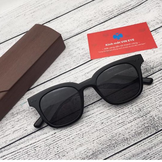 Mắt kính nam nữ thời trang nhiều màu xuyên đêm