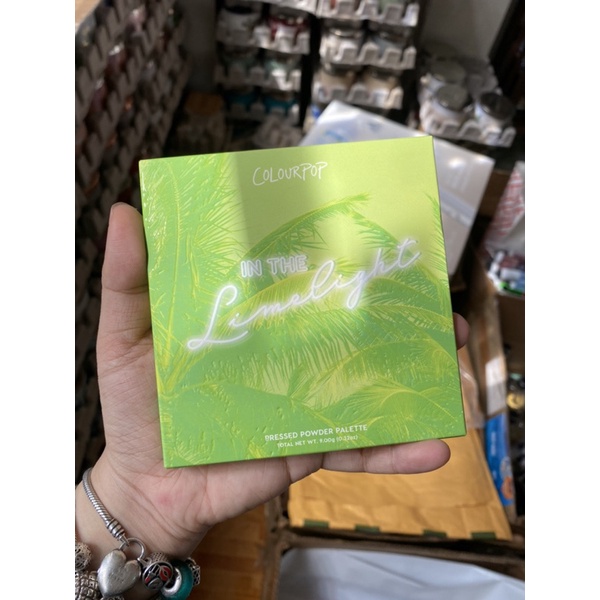 BẢNG PHẤN MẮT COLOURPOP IN THE LIMELIGHT