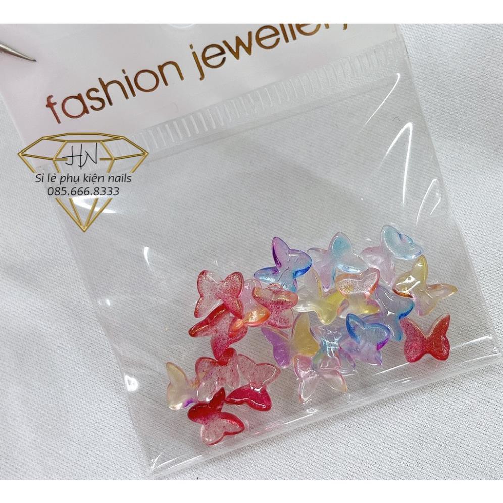 tui charm bướm, gấu thủy tinh mix màu