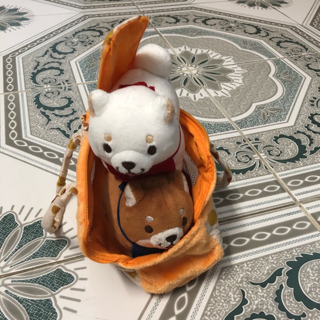 Gấu bông Hoàng Yuri
