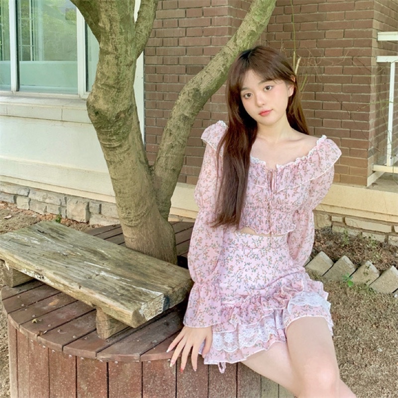 Set áo trễ vai croptop + chân váy đuôi cá chữ A dáng ngắn hoa nhí màu hồng dễ thương ulzzang Hàn Quốc Yannie