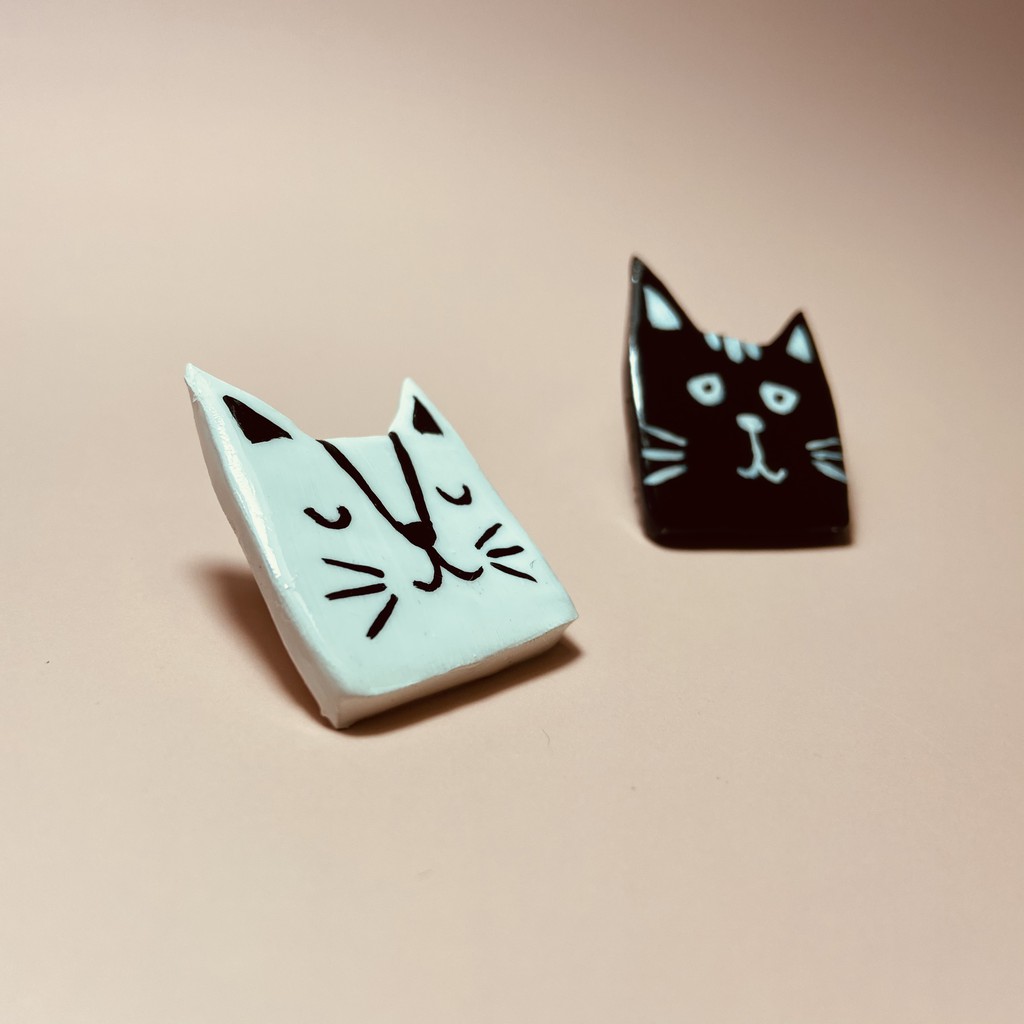 Phụ kiện quần áo - pin cài thiết kế Simple Cat hoạt hình đáng yêu cho bé từ đất sét polymer clay