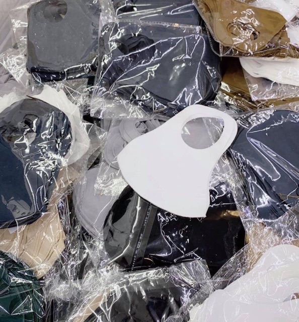 Khẩu Trang ❤️FREE SHIP❤️ Khẩu Trang Vải Su 3D Kháng Khuẩn Đủ Màu Cực Hot 🌟🌟🌟🌟🌟 | BigBuy360 - bigbuy360.vn