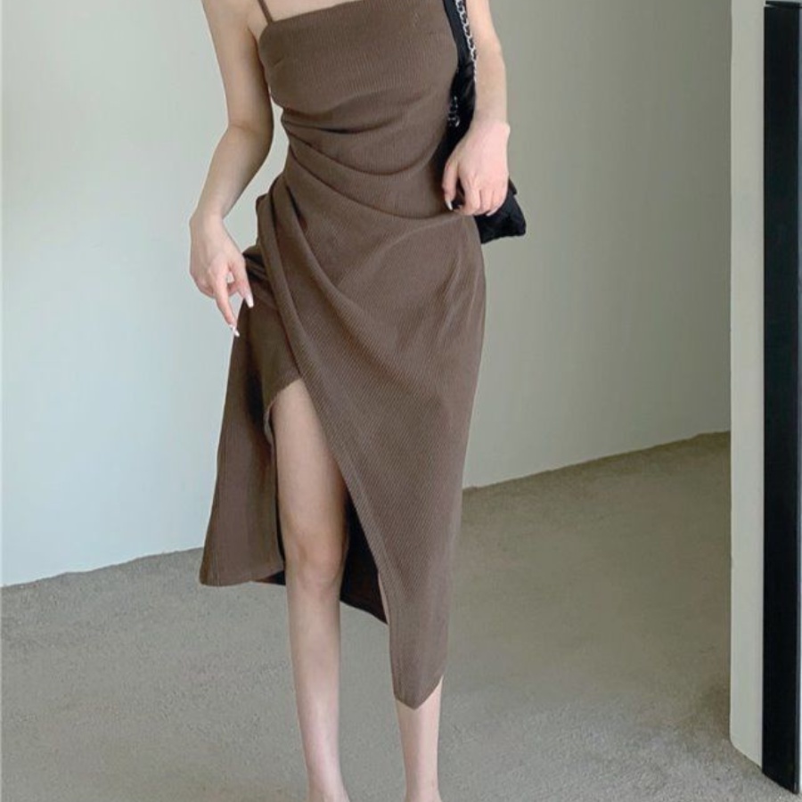 Váy Hai Dây Màu Đen Màu Nâu Ôm Dáng Xẻ Tà Thời Trang Xuân Hè Cho Nữ