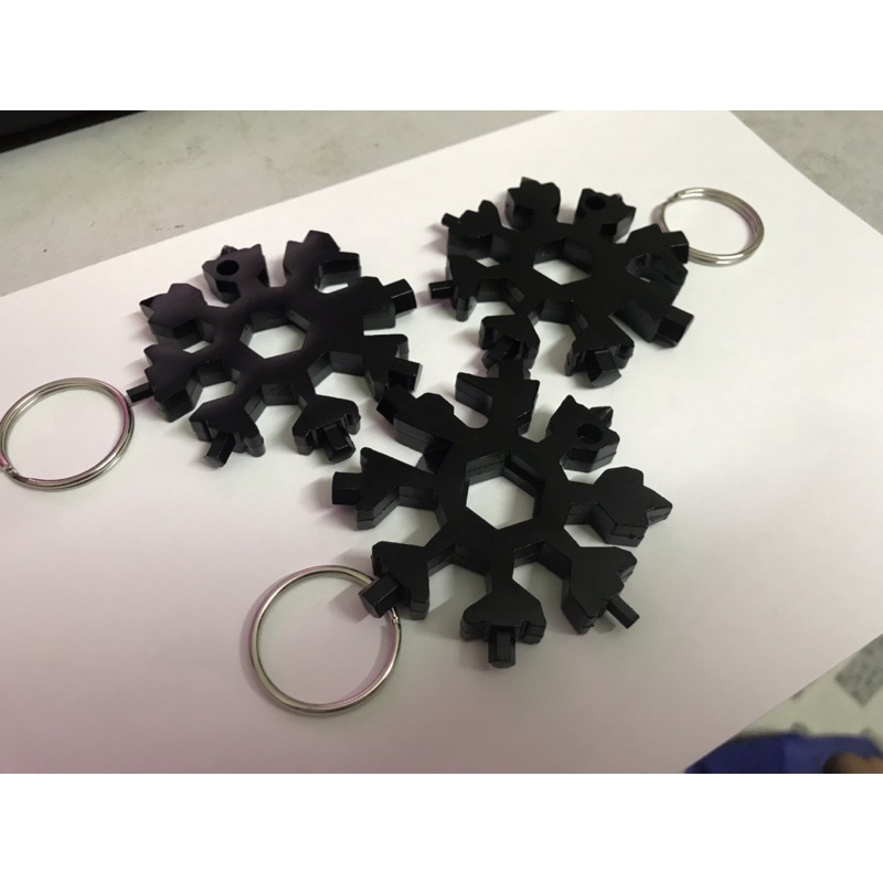 Bộ móc khoá đa năng kèm lục tua vít cực tiện