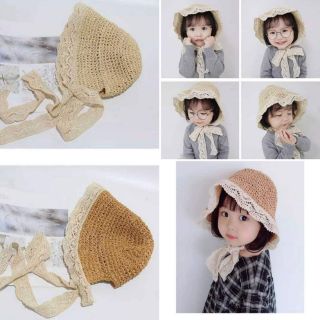 Combo nón, đầm ren và balo hạc