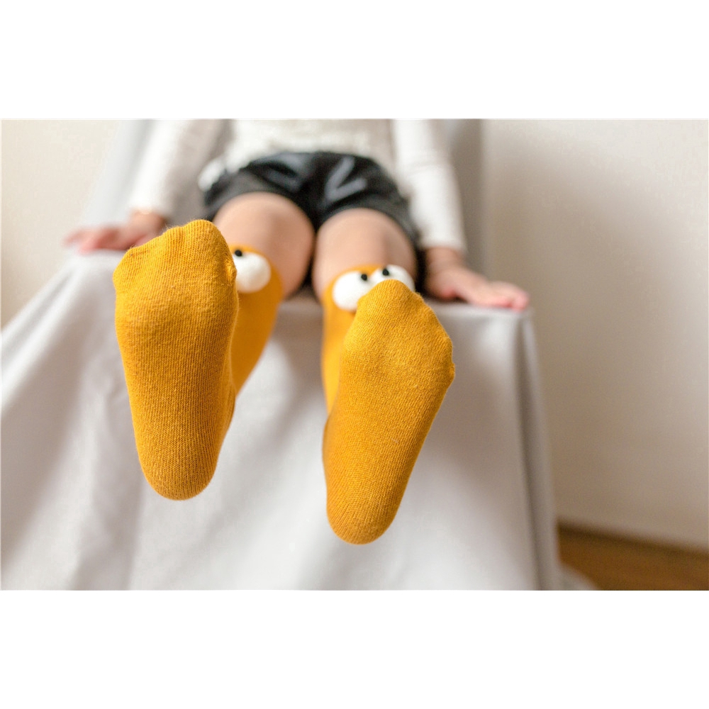 Vớ nhiều màu sắc đơn giản đáng yêu cho bé