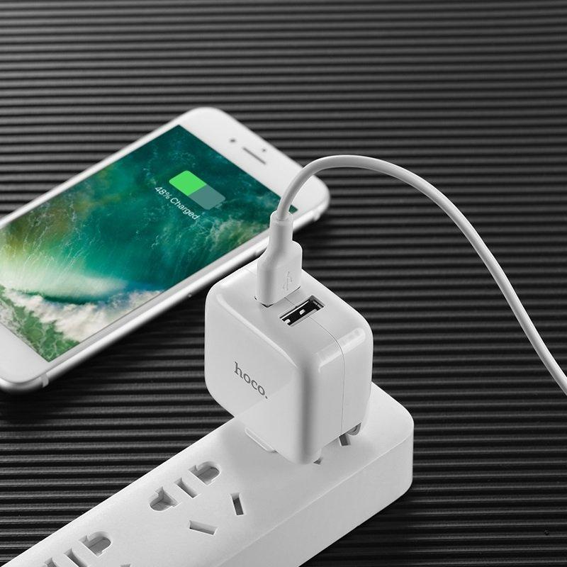 CỐC SẠC HOCO C54 DÒNG 5V / 2A / 3C 2 CỔNG RA