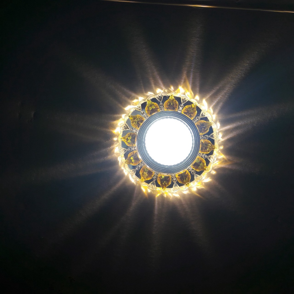 Đèn led âm trần 3 chế độ màu mẫu hoa cúc