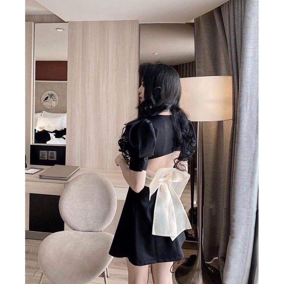 ĐẦM TAY PHỒNG HỞ LƯNG PHỐI NƠ