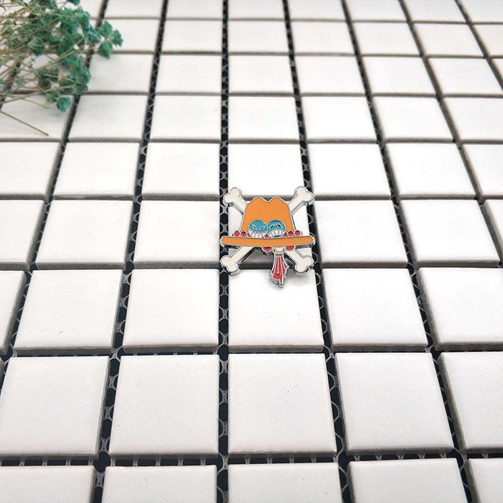Huy Hiệu Cài Áo Họa Tiết Hoạt Hình Anime Độc Đáo