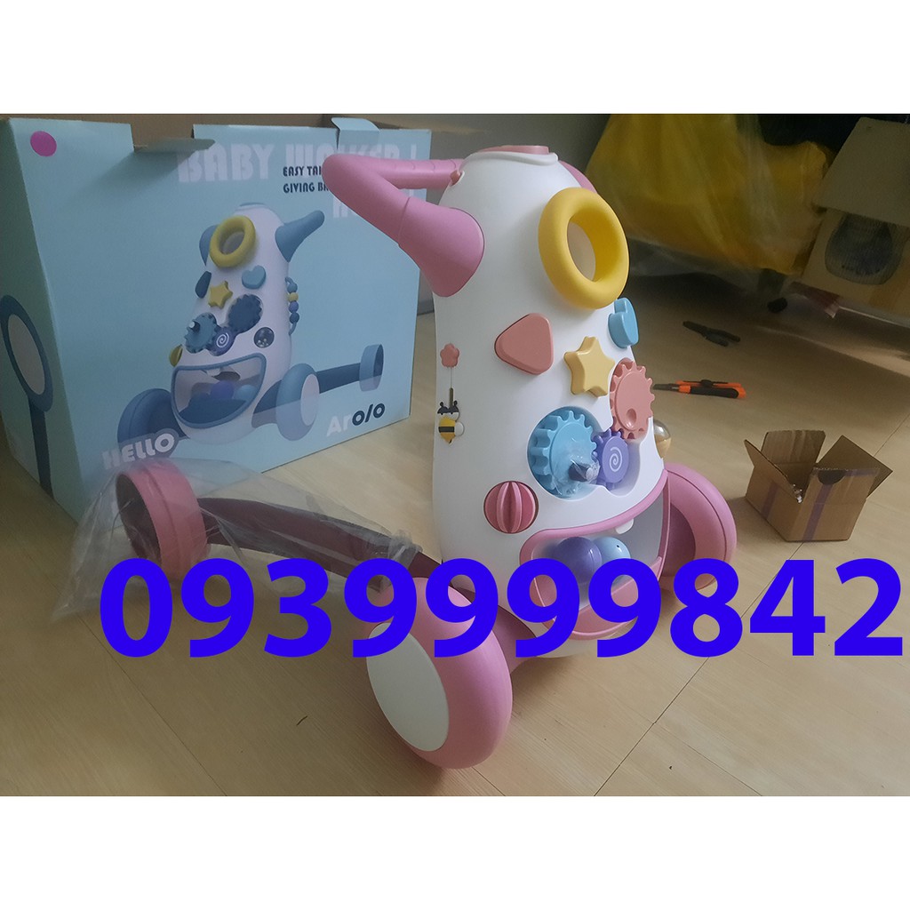 Xe tập đi Holla cho bé