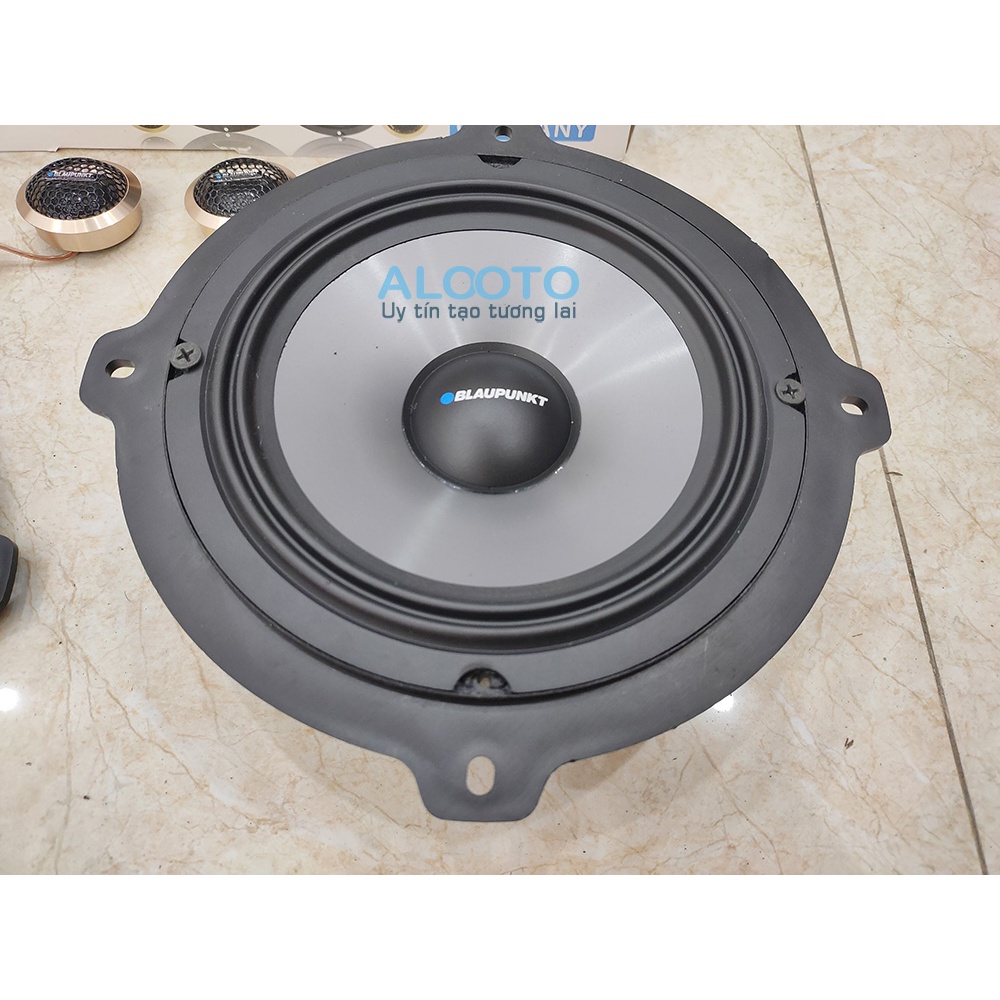 Loa cánh Blaupunkt GTX 2652 C20 Xe Hyundai-Kia. Kèm hai cặp loa treble