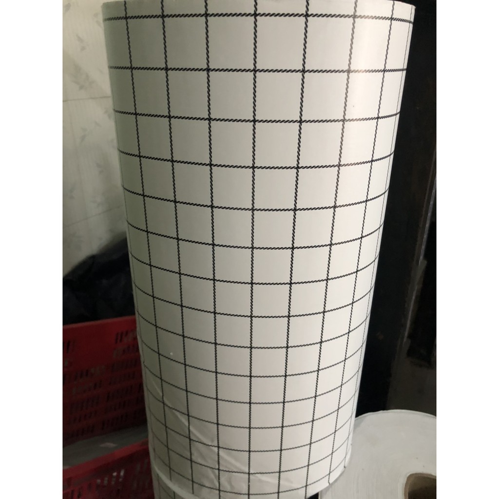 DECAL 1M PVC giấy dán tường khổ 45cm (có sẵn keo dán) – VUÔNG NHỎ TRẮNG KẺ ĐEN DT114