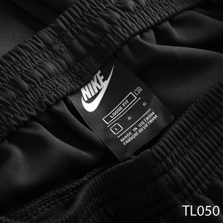 Quần short Thể thao Swoosh