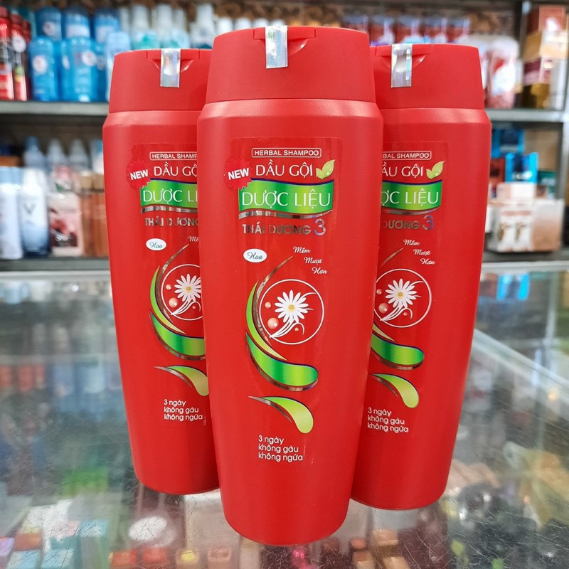 Dầu gội dược liệu Thái Dương 3 200ml