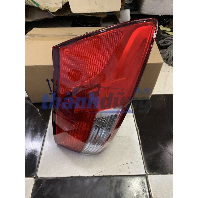 ĐÈN HẬU KIA RIO-924011W010