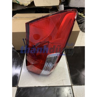Đèn hậu kia rio-924011w010
