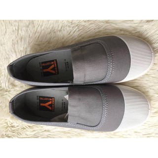 Giày slipon vải