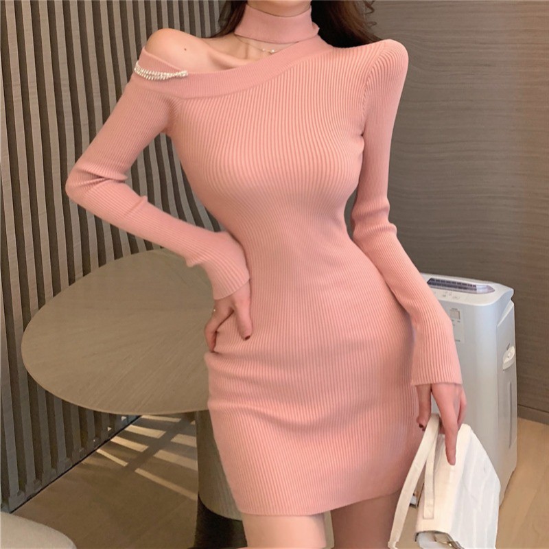 Váy len body cách điệu hở vai len montoghi