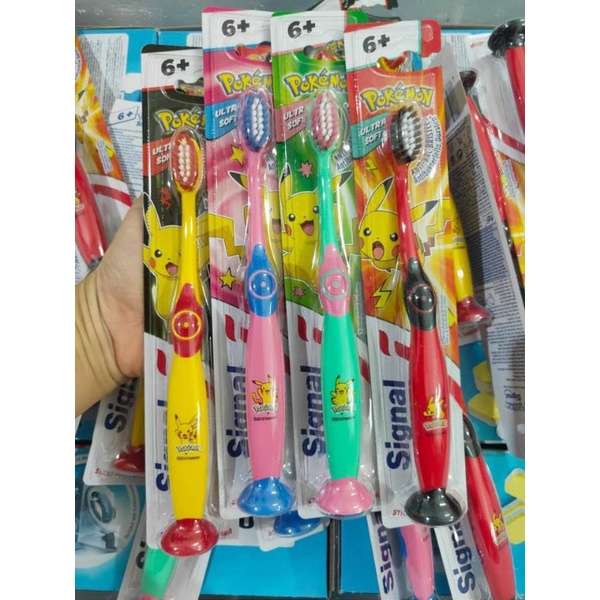 Bàn chải răng Signal cho bé từ 0 - 6 tuổi và trên 6 tuổi

