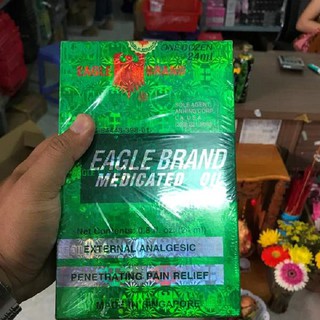 Dầu gió xanh Mỹ Eagle Brand Medicated Oil 24ml