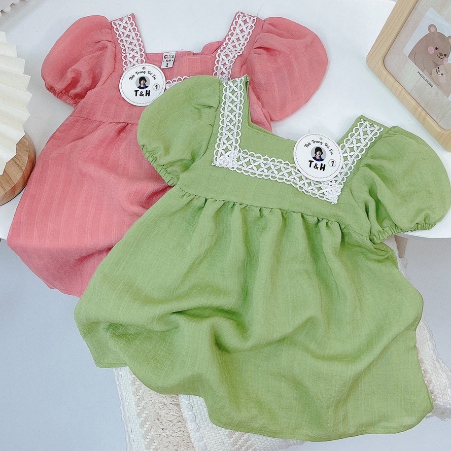 Váy bé gái - Váy công chúa cổ vuông, tay bồng, viền ren ngực cực xinh cho bé gái từ 8 đến 20 kg