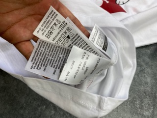 áo levis logo con chó