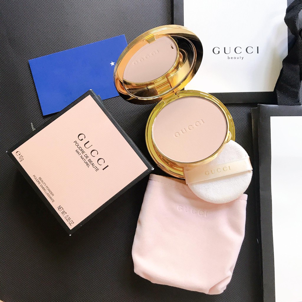 Phấn phủ kiếm dầu Gucci Poudre De Beauté Mat Naturel