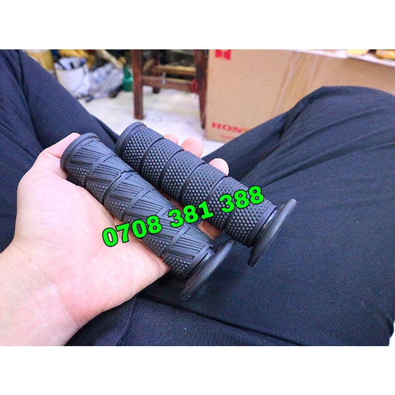 Bao tay  CRG cao su cực êm gắn xe máy - đồ chơi xe máy