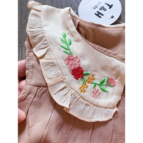Bộ thiết kế cổ thêu babydoll bé gái