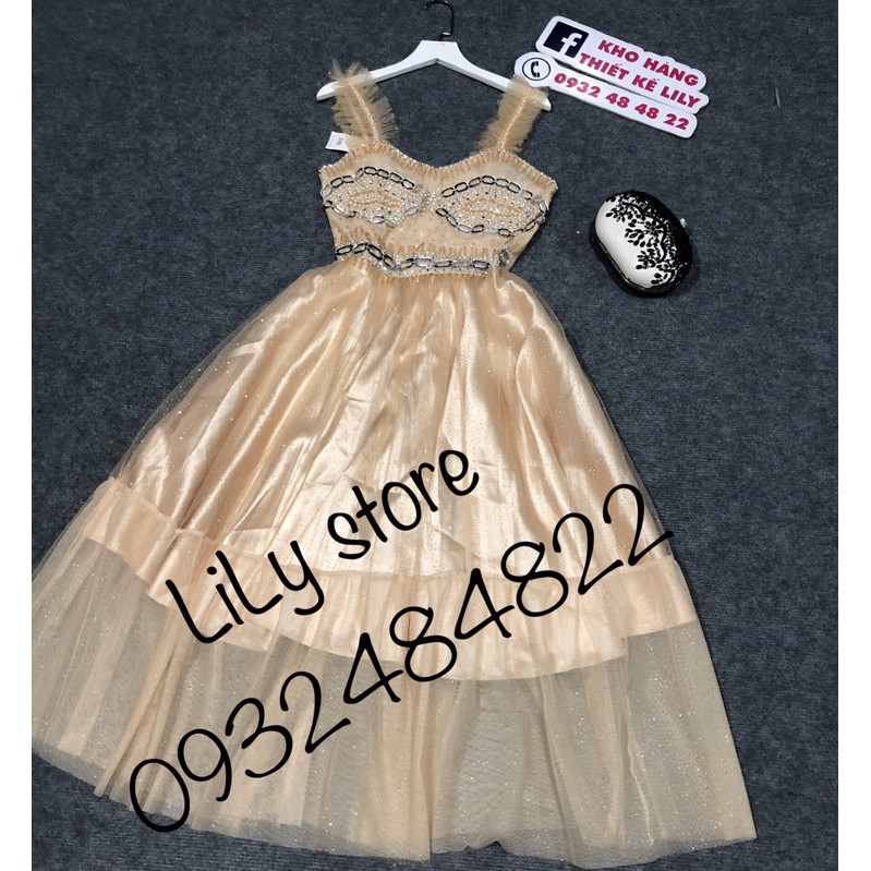 anh vaf video that 1000%  Đầm xoè kim tuyếnđính đá