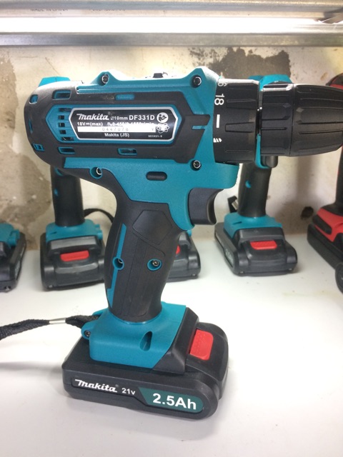 Pin đóng mới dung lượng cao cho máy  makita china 21v,26v,36v và các loại máy tương tự