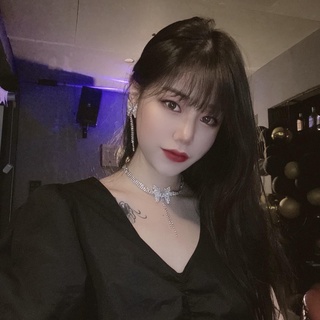 vòng cổ, choker hình con bướm