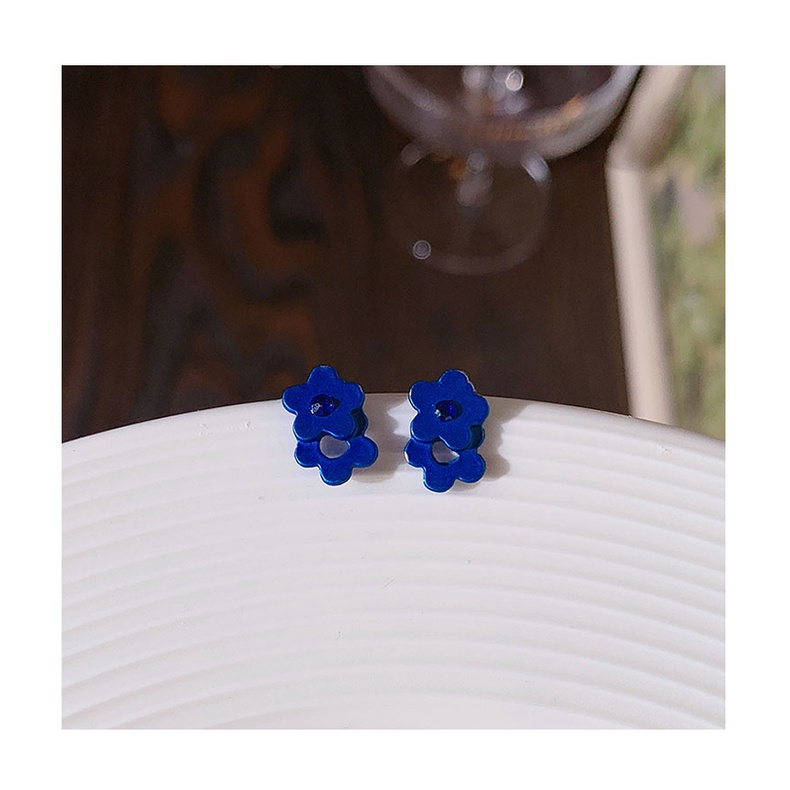 Khuyên Tai Lủng Lẳng Phong Cách Hàn Quốc Mới 2023