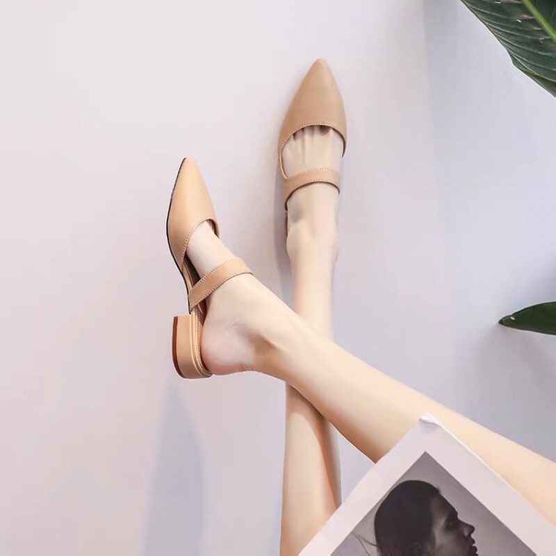 Giày sục nữ màu trơn kiểu dáng khoét eo gót thấp thời trang nữ xinh xắn - SB46 - Oula Store