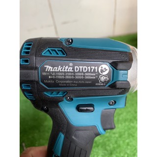 May bắn vít makita DTD171