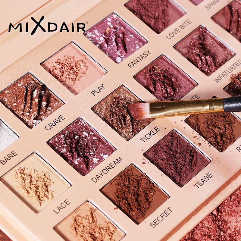 Bảng phấn mắt 18 màu MIXDAIR với màu lì và màu nhũ trang điểm lâu trôi chống thấm nước 28.8g | BigBuy360 - bigbuy360.vn