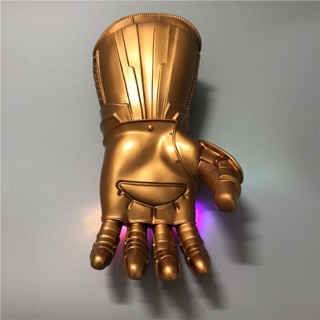 Găng tay vô cực Thanos Avenger / Iron Man phát sáng