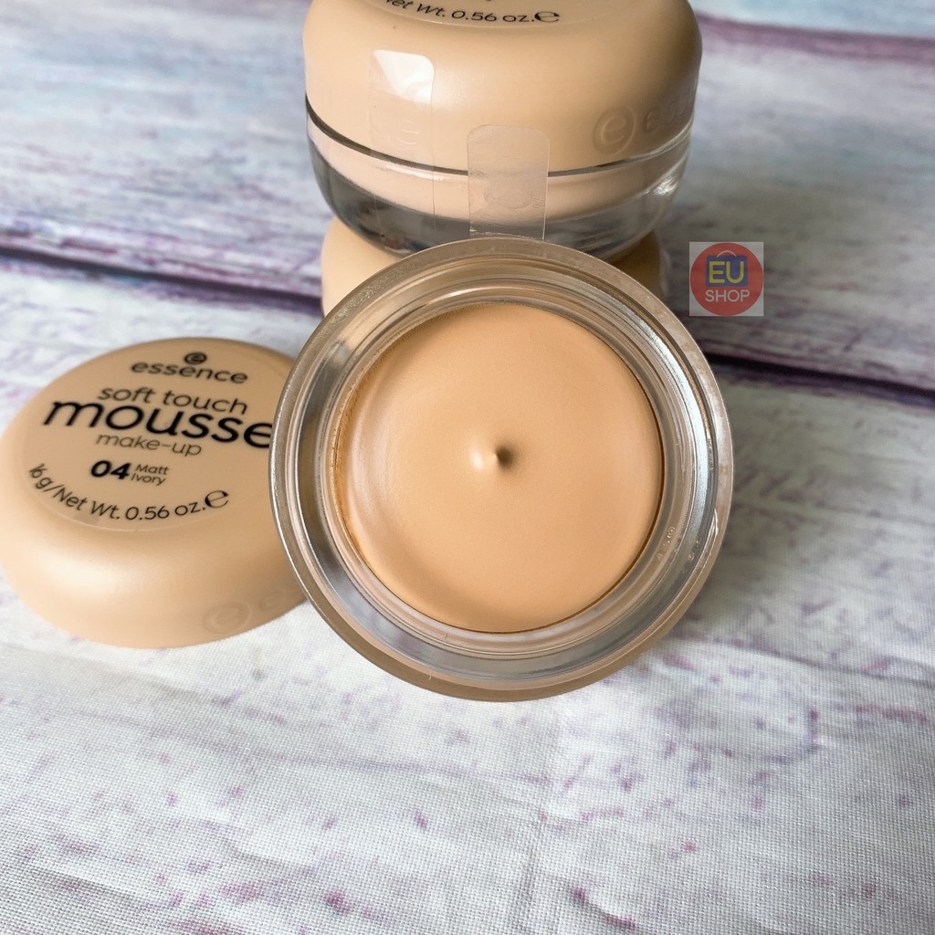 Phấn tươi Đức Essence Soft Touch Mousse Make Up  O4 Matt Ivory