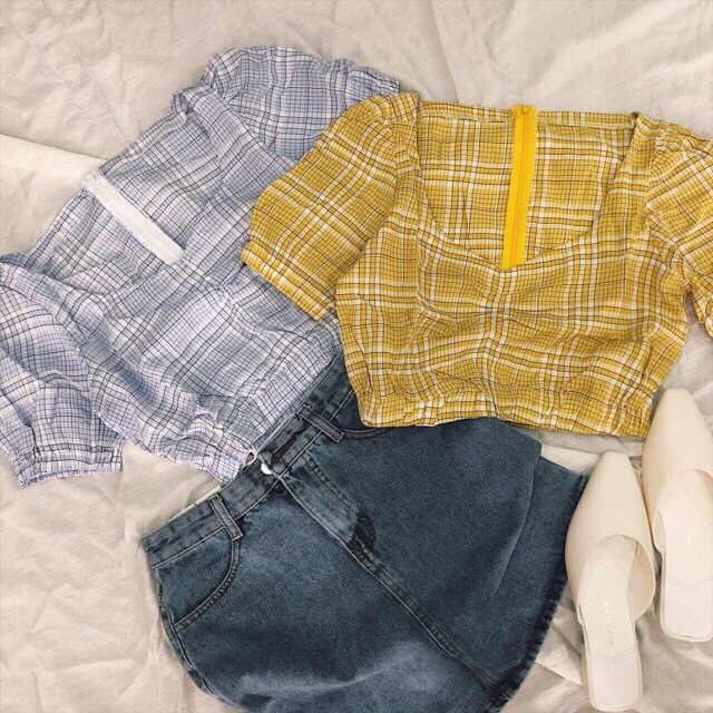 Áo croptop tay phồng nhún ngực