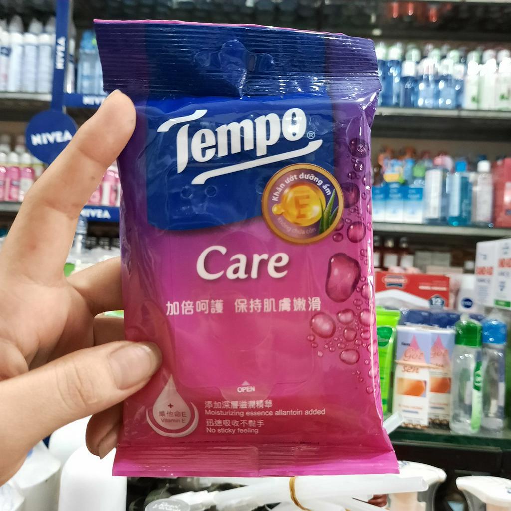 Khăn giấy ướt Tempo Care Vitamin E (Gói 10 tờ)