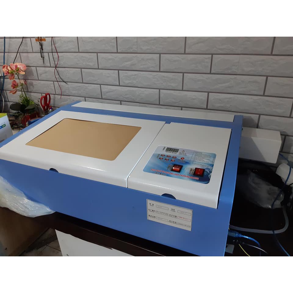 Máy Laser Co2 mini 20x30