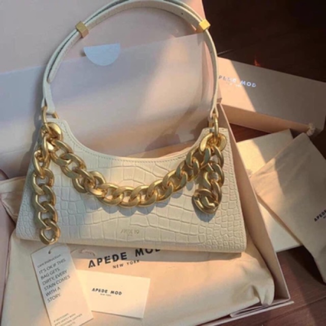 Túi vân rắn kẹp nách APEDBE xích đồng size 25 kèm hộp xịn ảnh thật | BigBuy360 - bigbuy360.vn
