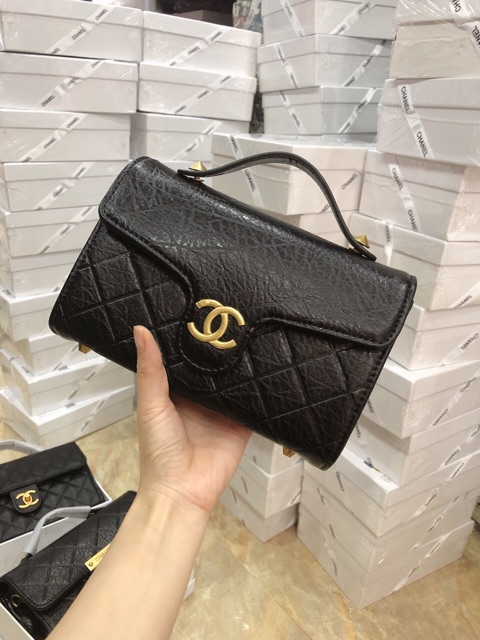 Túi đeo chéo thời trang