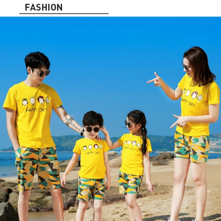 Áo gia đình ,áo nhóm đi biển giá sỉ , đủ màu , đủ size từ 8kg đến 100kg.