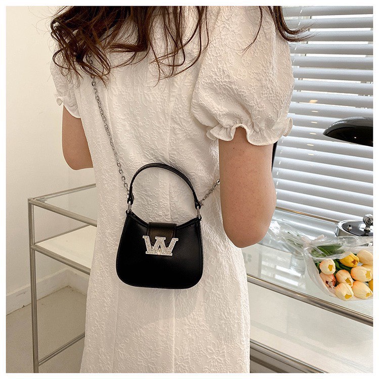 Túi Xách Nữ Túi Kẹp Nách Chữ W 2 SIZE Mẫu Siêu Hottrend - Túi Xách Nữ Đeo Chéo Thời Trang Sang Trọng 2 Màu Trắng Và Đen