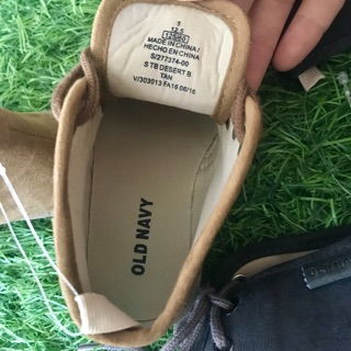 Giày cao cổ oldnavy bé trai
