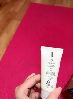 Sữa rửa mặt hanyul ngải cứu 32ml