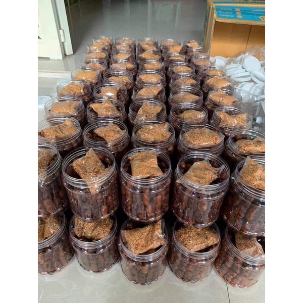 Me lào sấy chấm muối ớt hủ 500g